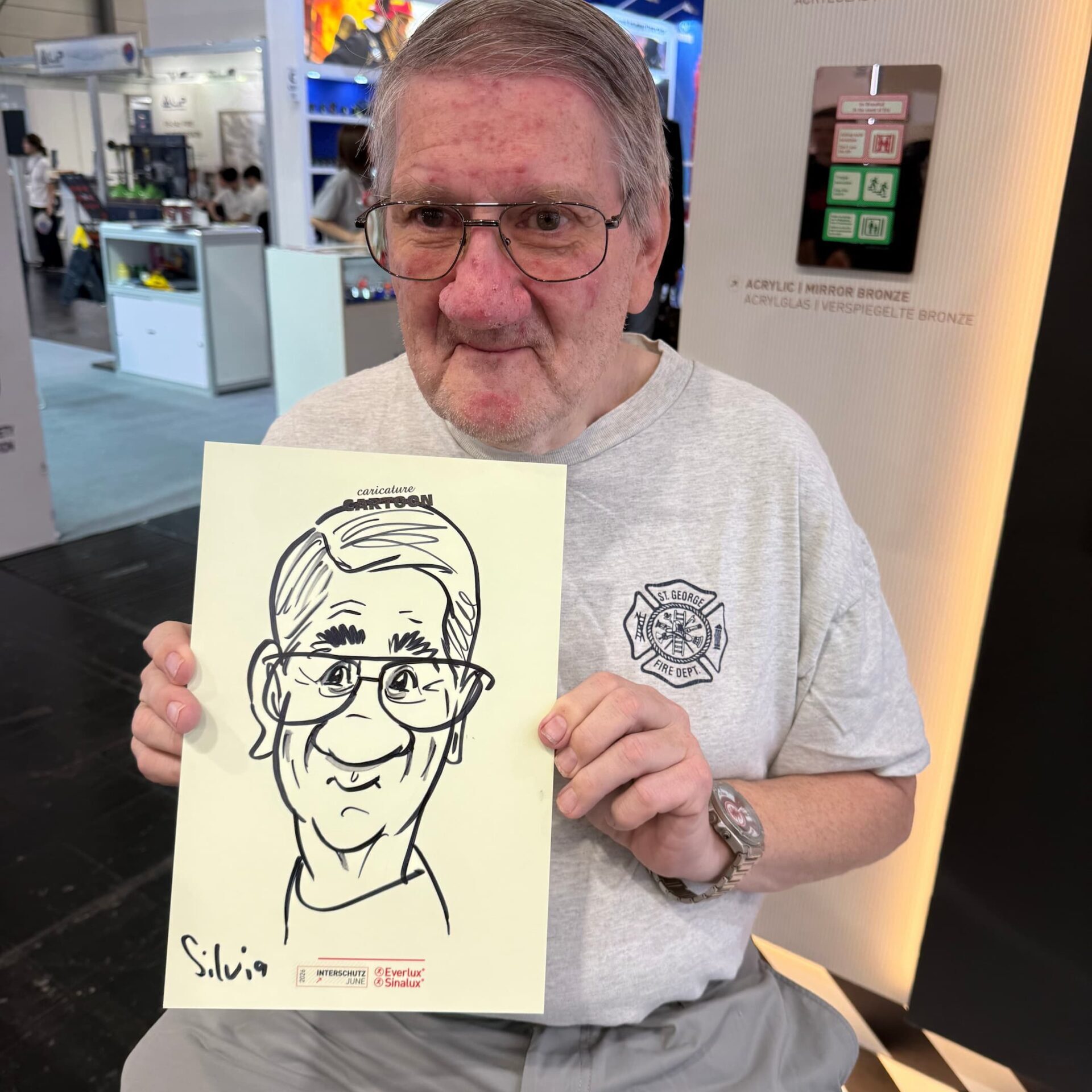 Karikaturen von Schnellzeichnerin Silvia auf der INTERSCHUTZ